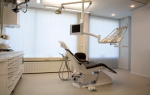A comfortable dental exam room at Salt Lake Dental Care.